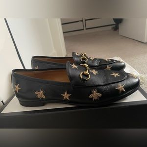 Gucci Jordan embroidered shoes in size 39.5
